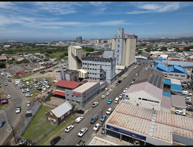 3,421M² WAREHOUSE FOR SALE IN ARCADIA